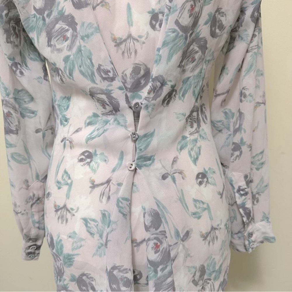 Kut from the Kloth Flora Print Semi-Fit w Back Gathered Button Up Shirt Blouse S - Picture 15 of 16